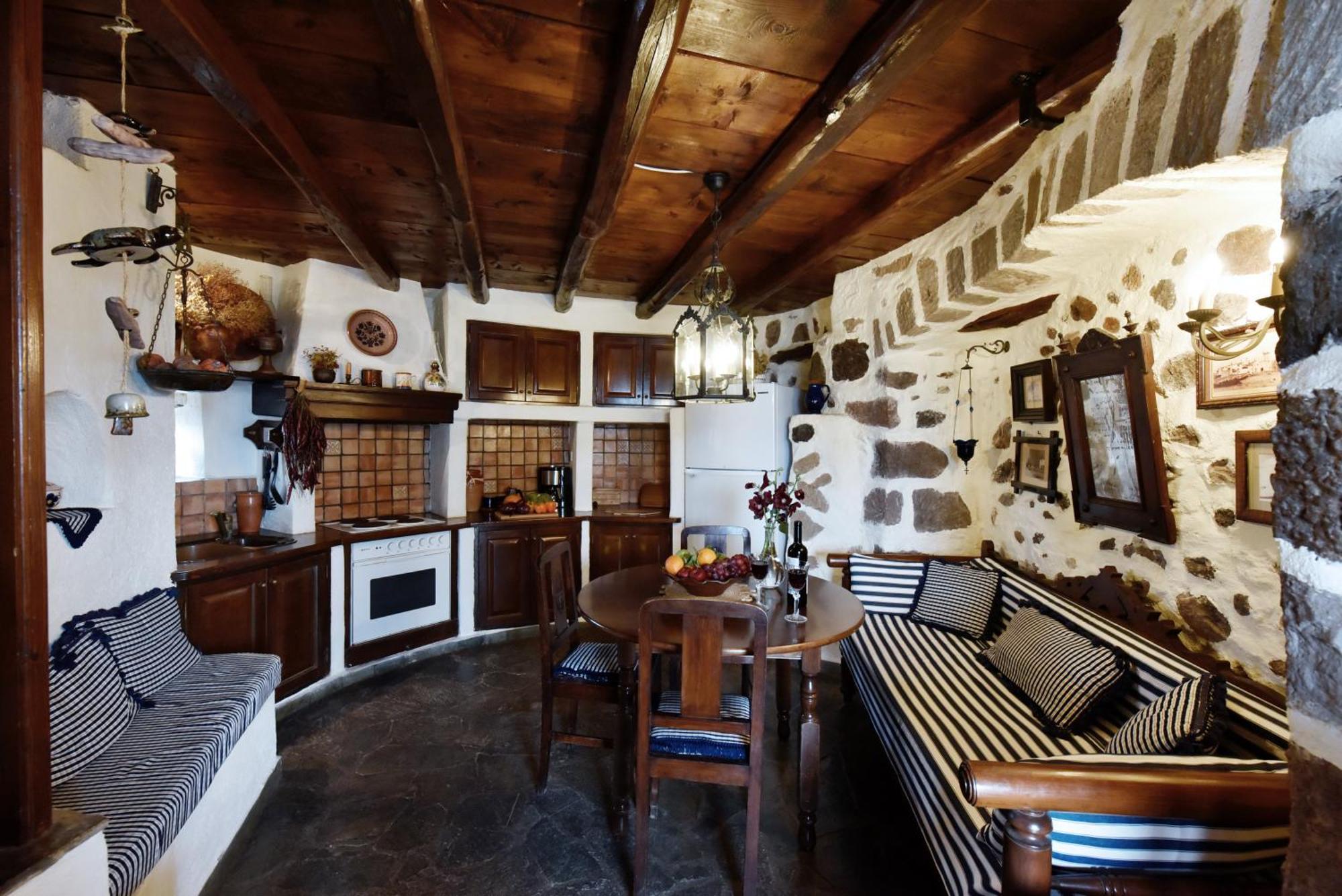 Anastasia'S Windmill And Anastasia'S Studio Plaka  Exterior photo